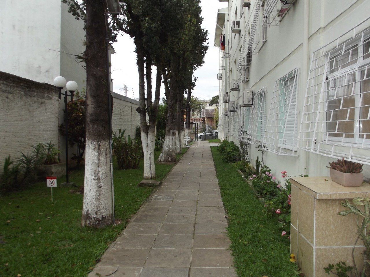 Apartamento à venda com 2 quartos, 46m² - Foto 17