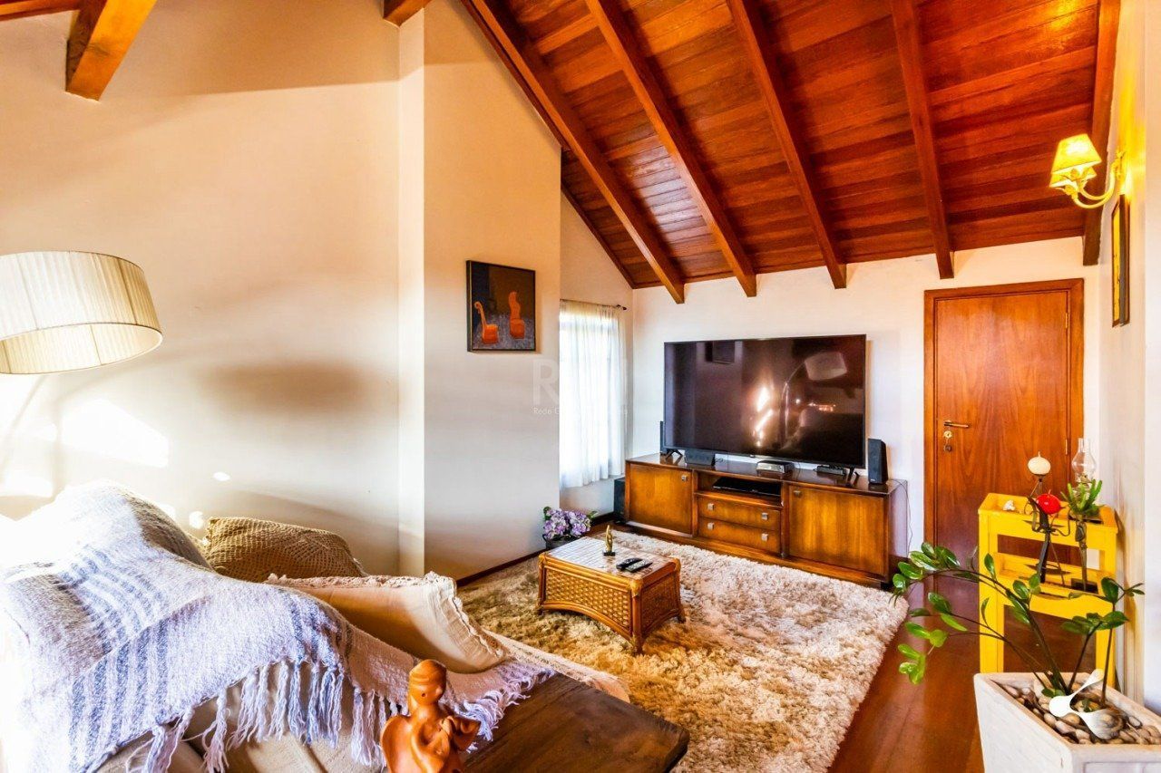 Casa de Condomínio à venda com 3 quartos, 233m² - Foto 29