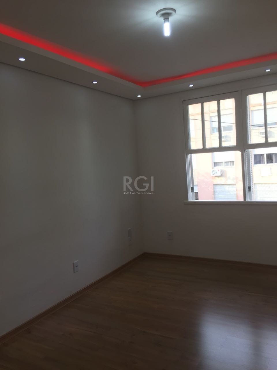 Apartamento à venda com 3 quartos, 77m² - Foto 27