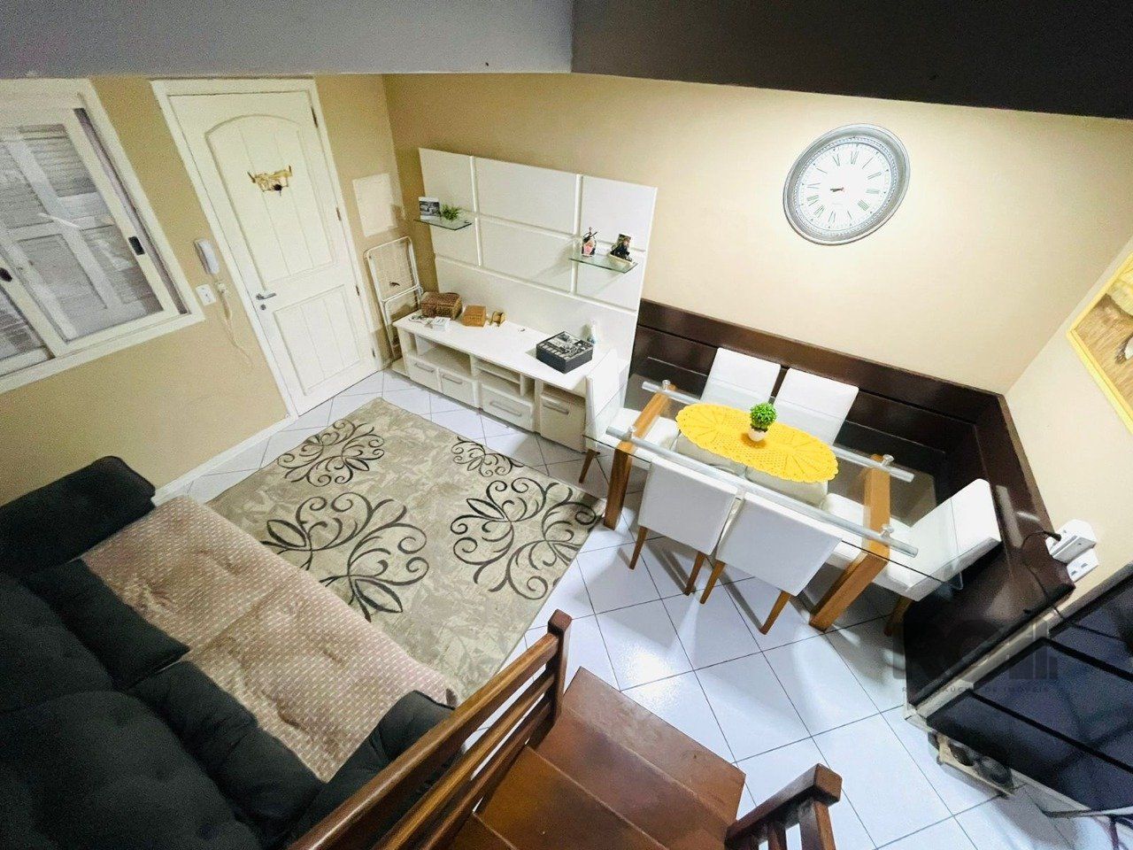Casa de Condomínio à venda com 3 quartos, 81m², 1 vaga, Rua Doutor Pereira Neto no bairro Tristeza em Porto Alegre