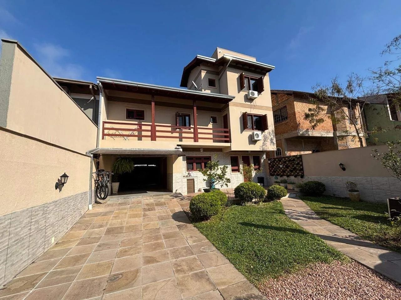 Casa de Condomínio 4 dormitórios no bairro São Lucas