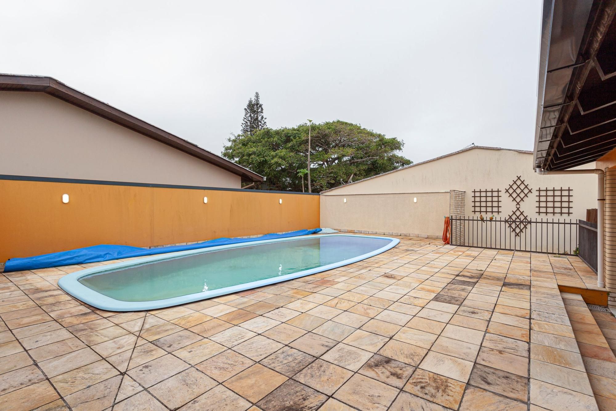 Casa, 4 quartos, 335 m² - Foto 1