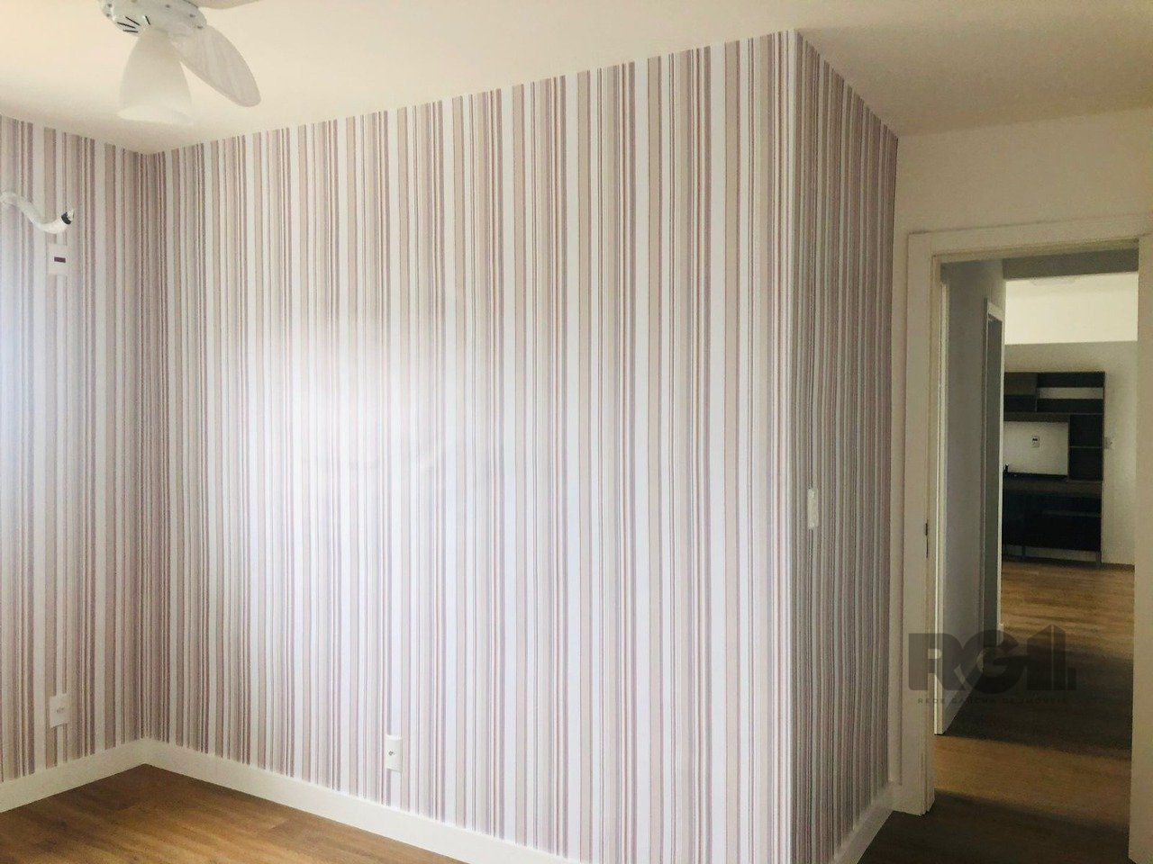 Apartamento à venda com 2 quartos, 55m² - Foto 18