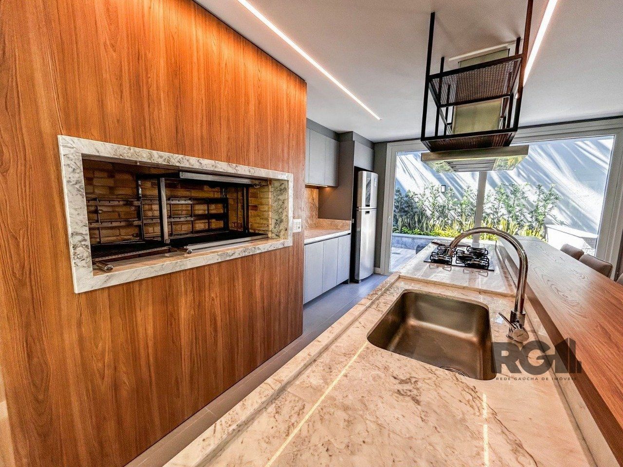 Apartamento à venda com 3 quartos, 143m² - Foto 20