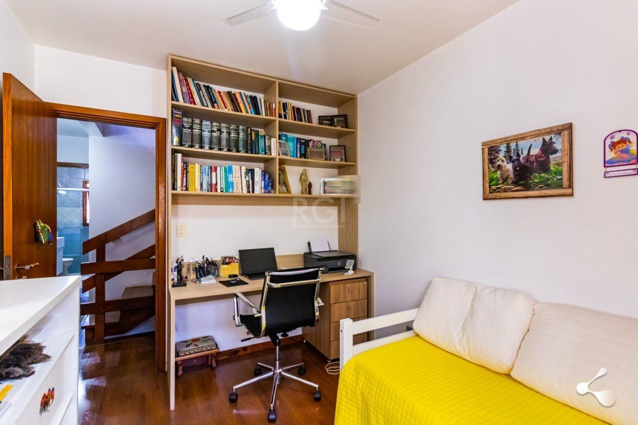 Casa de Condomínio à venda com 3 quartos, 233m² - Foto 25