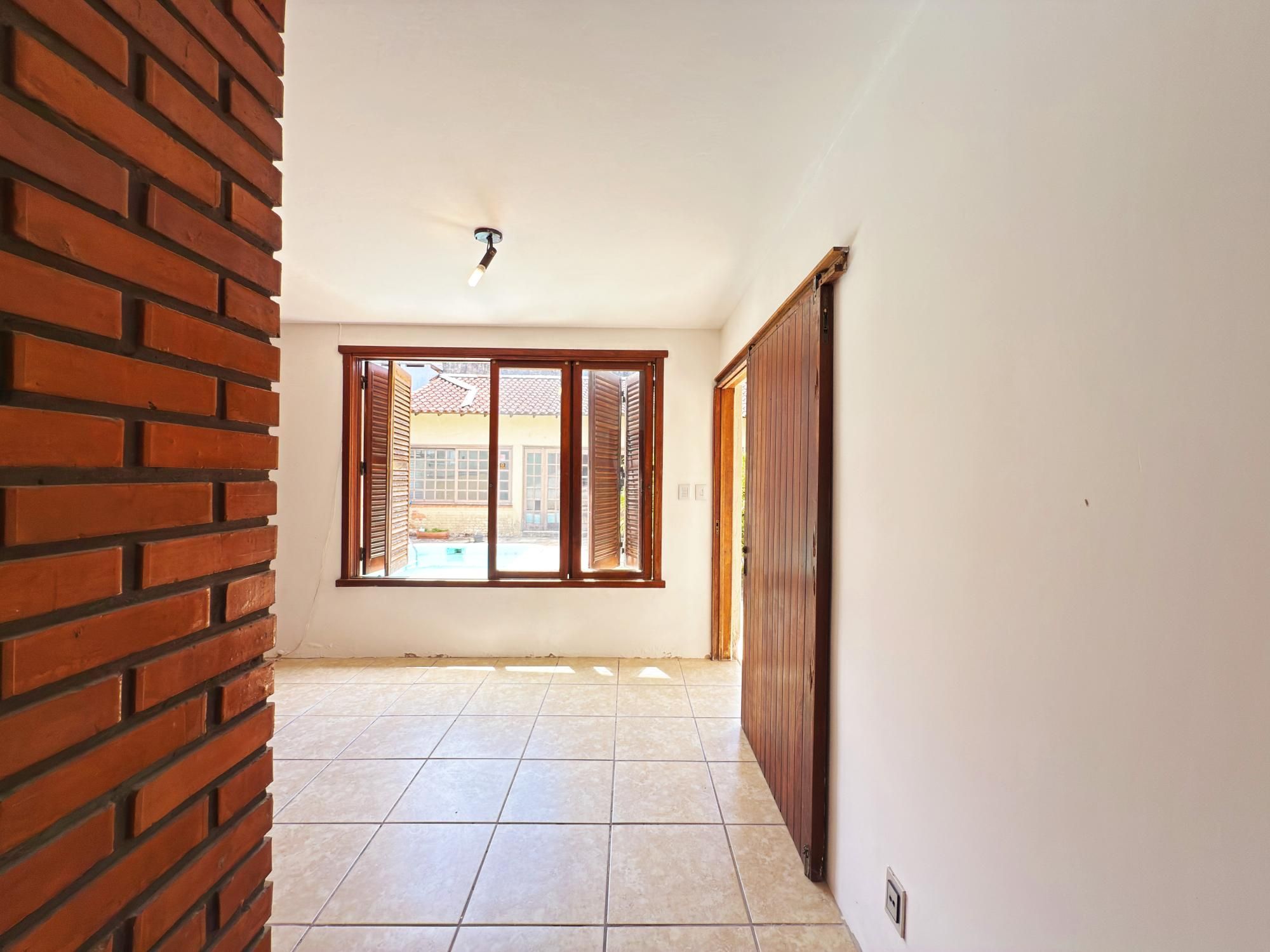 Casa, 3 quartos, 252 m² - Foto 28