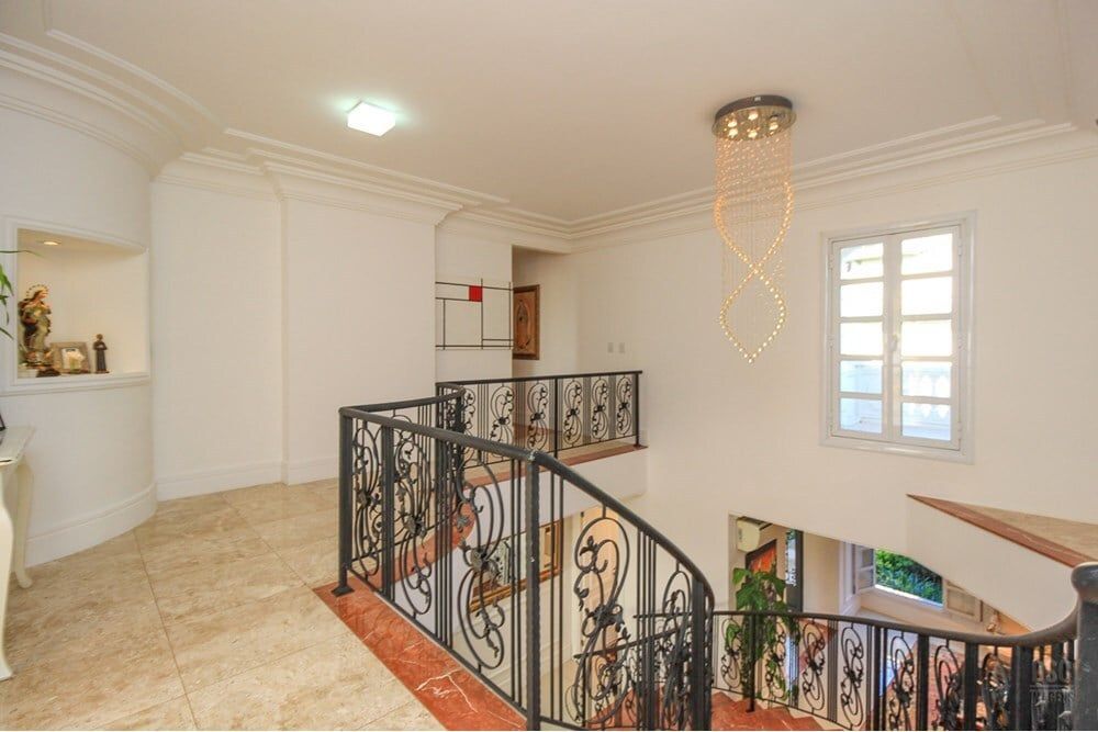 Casa de Condomínio à venda com 4 quartos, 620m² - Foto 8