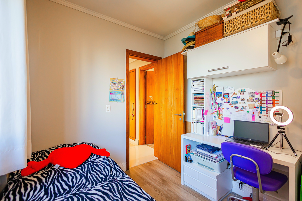 Apartamento à venda com 3 quartos, 96m² - Foto 5