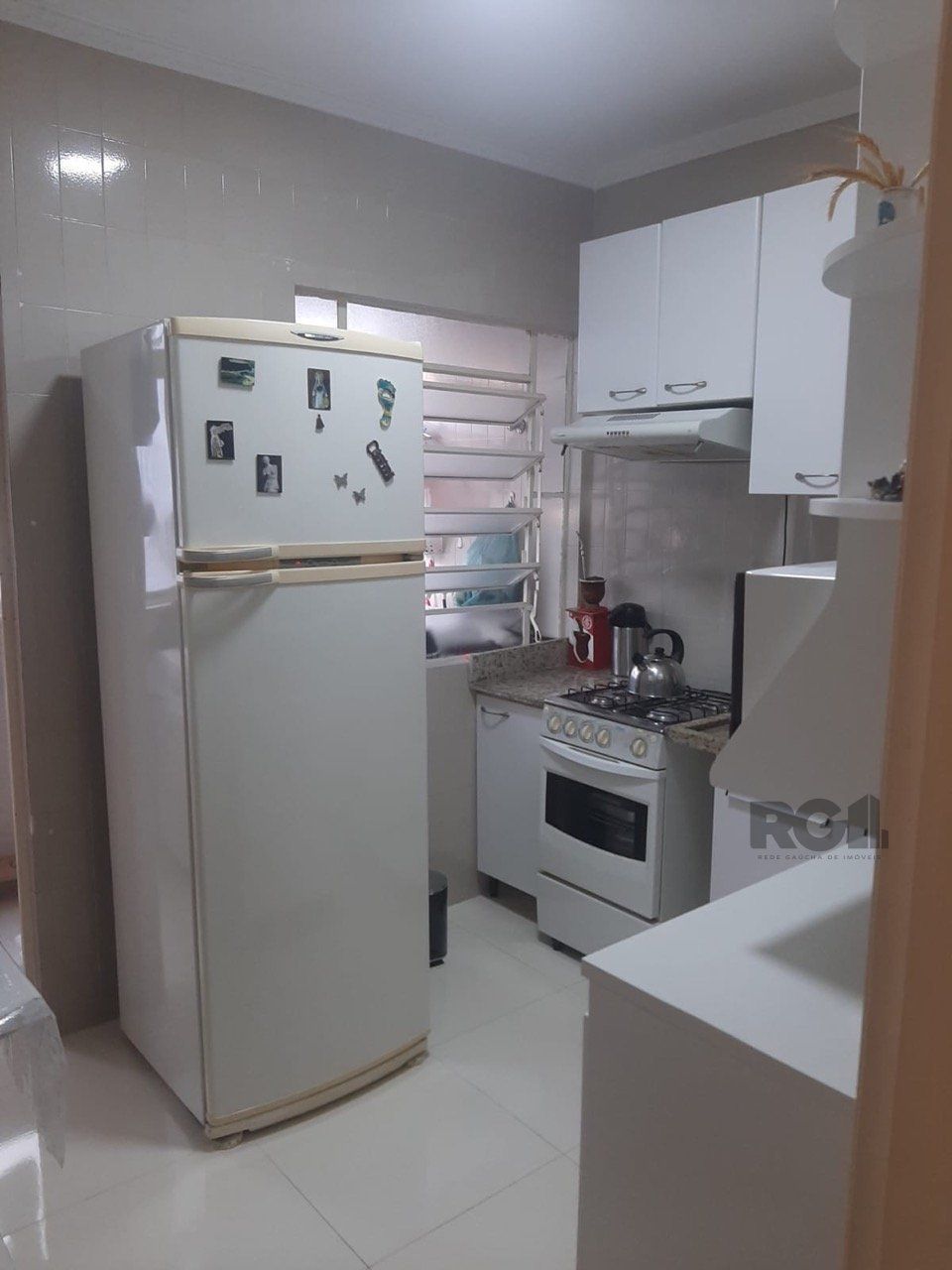 Apartamento à venda com 2 quartos, 60m² - Foto 3