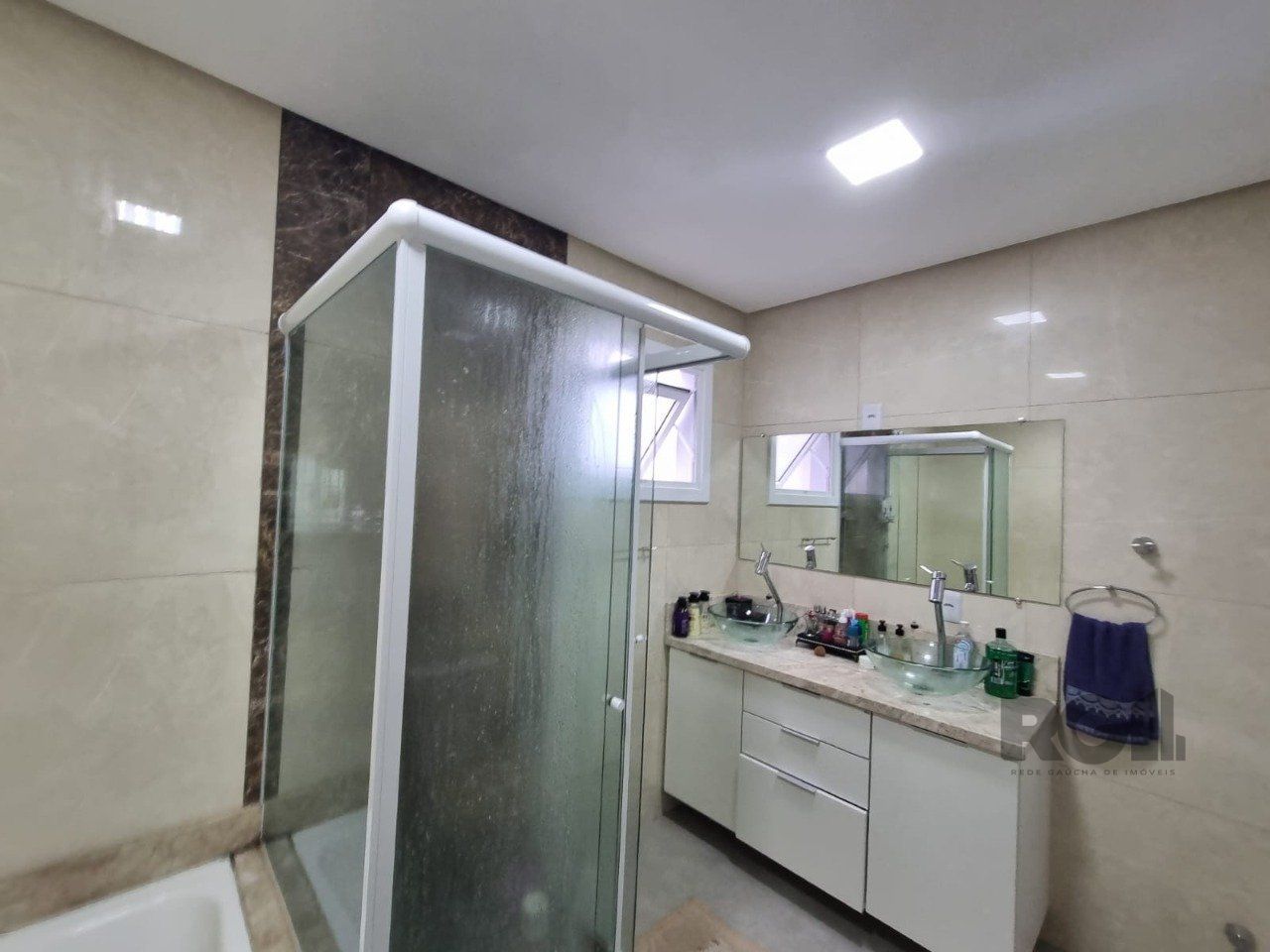 Casa, 3 quartos, 252 m² - Foto 54