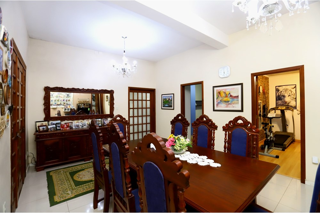 Casa à venda com 3 quartos, 355m² - Foto 25