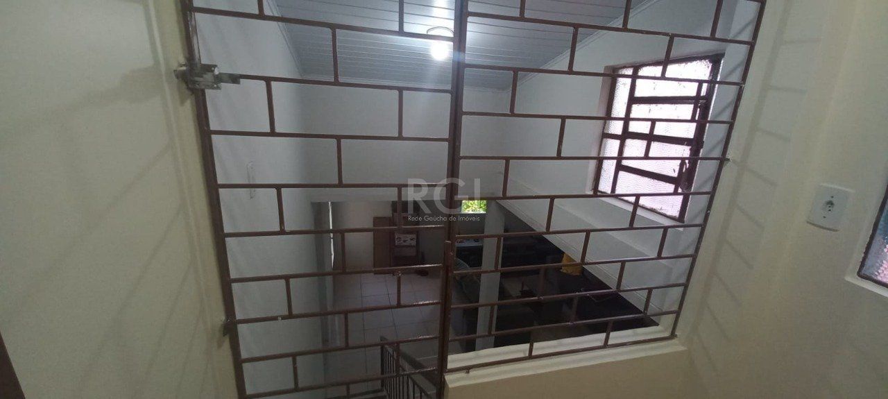 Casa à venda com 3 quartos, 111m² - Foto 16