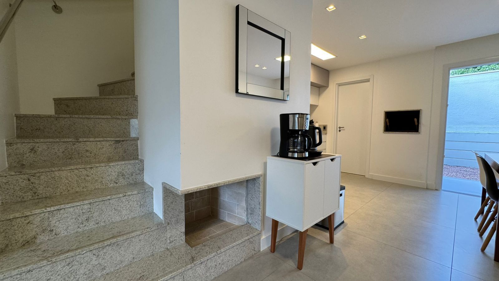 Casa de Condomínio à venda com 3 quartos, 120m² - Foto 4
