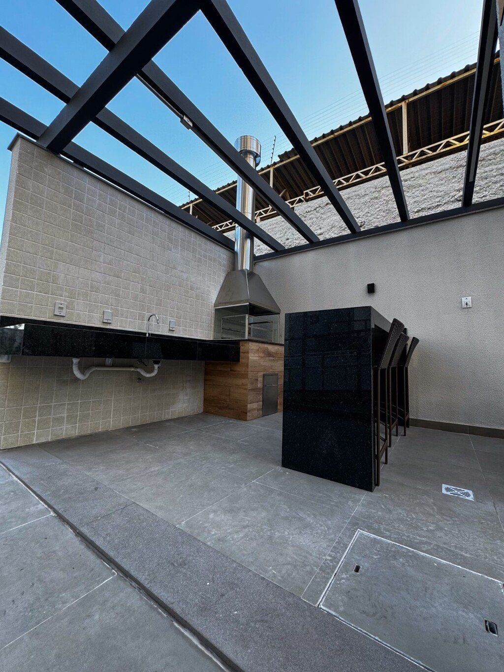 Apartamento à venda com 1 quarto, 45m² - Foto 17