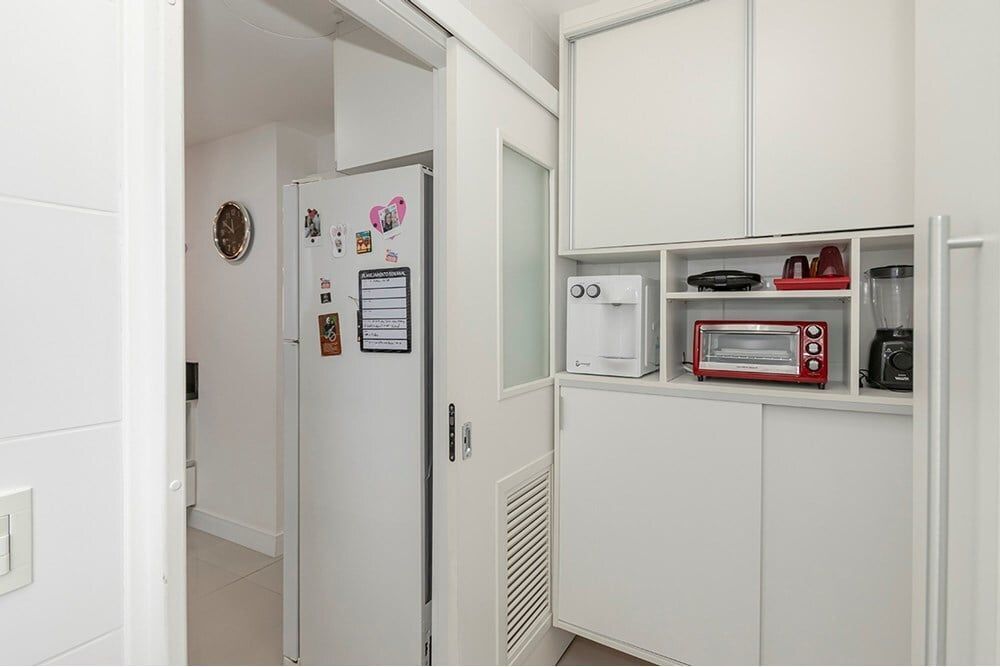 Casa à venda com 3 quartos, 170m² - Foto 2