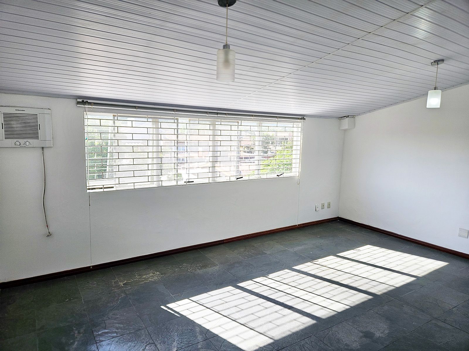 Casa, 4 quartos, 233 m² - Foto 46