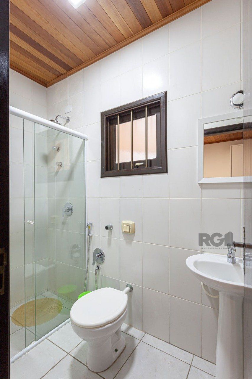 Casa à venda com 4 quartos, 335m² - Foto 8