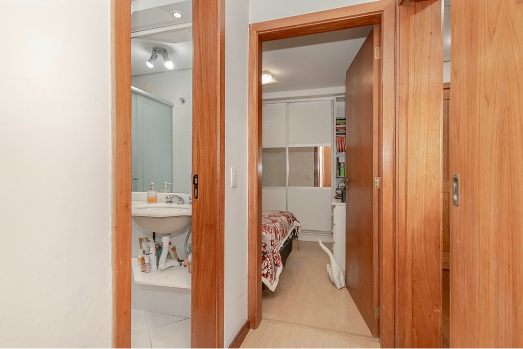 Apartamento à venda com 2 quartos, 79m² - Foto 32