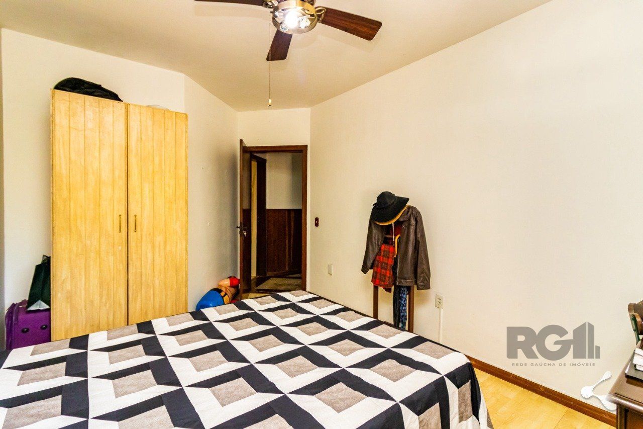 Casa à venda com 4 quartos, 200m² - Foto 34