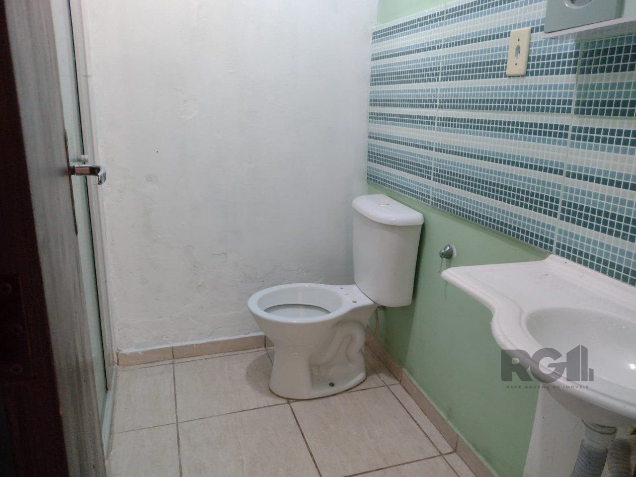 Casa à venda com 2 quartos, 50m² - Foto 8