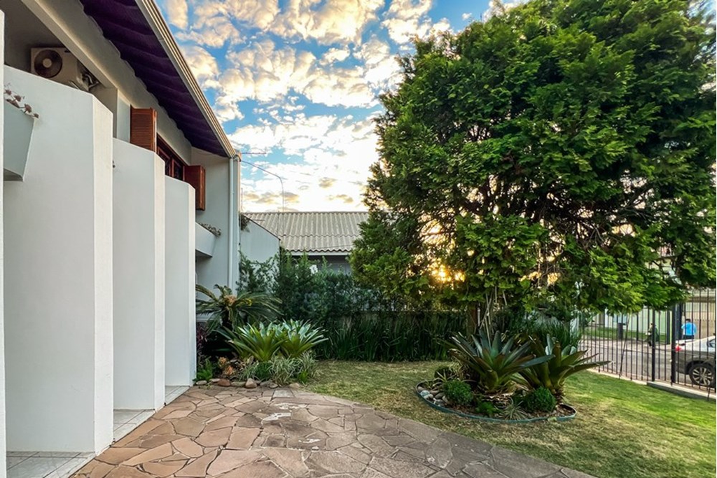 Casa à venda com 4 quartos, 246m² - Foto 58