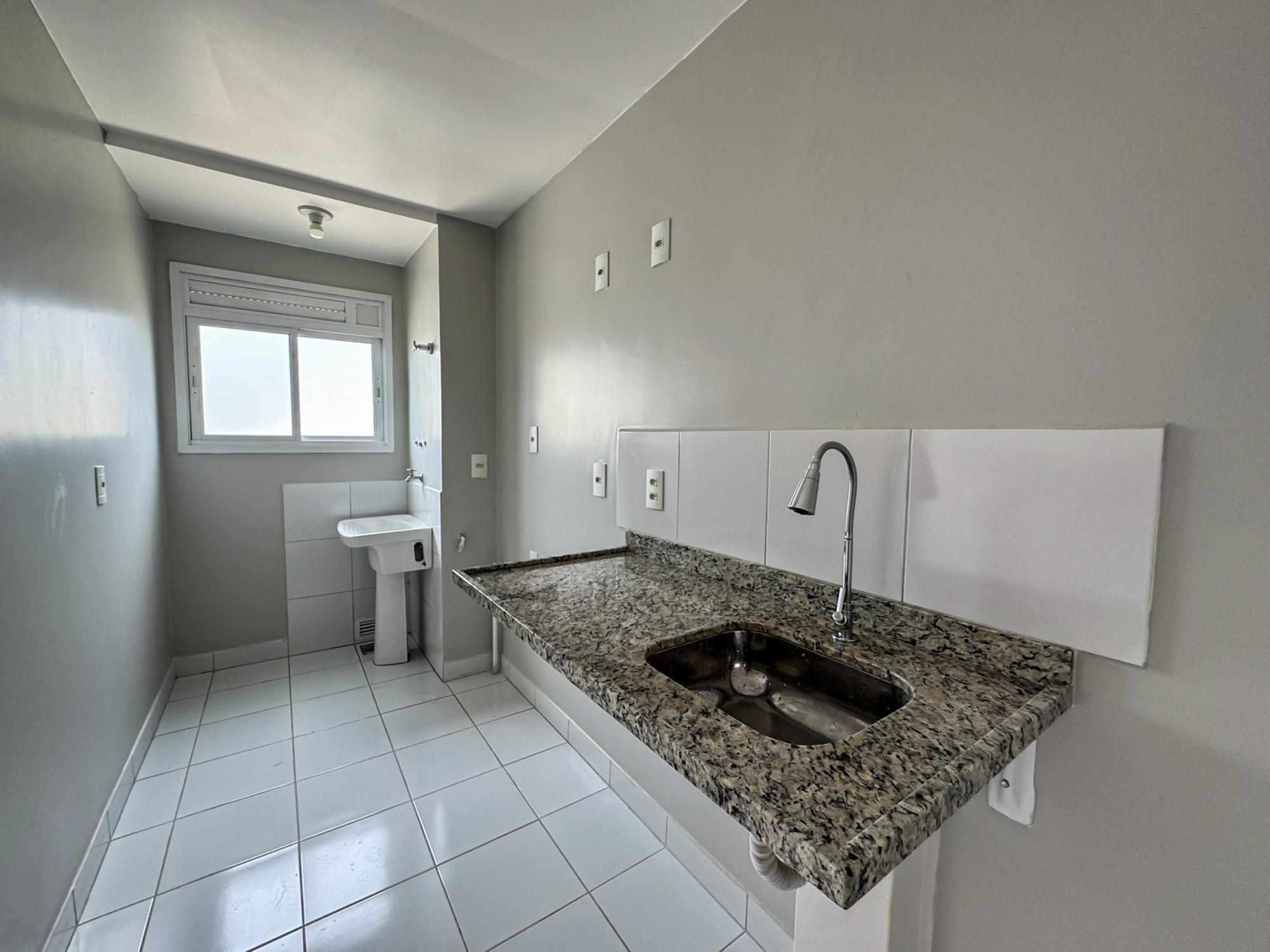Apartamento à venda e aluguel com 2 quartos, 50m² - Foto 4