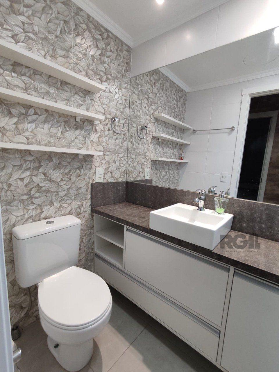 Apartamento à venda com 3 quartos, 75m² - Foto 22
