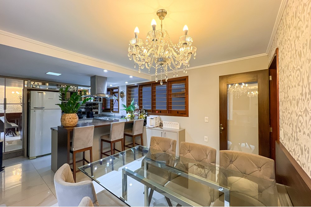 Casa à venda com 4 quartos, 246m² - Foto 44