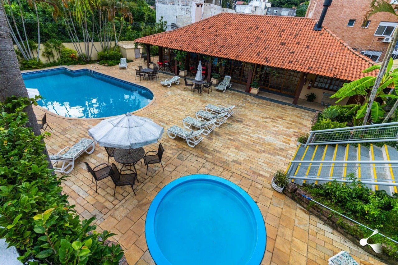 Casa de Condomínio à venda com 3 quartos, 140m² - Foto 1