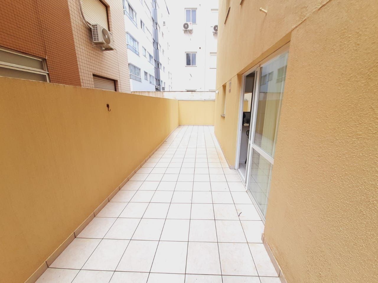 Apartamento à venda com 2 quartos, 90m² - Foto 7