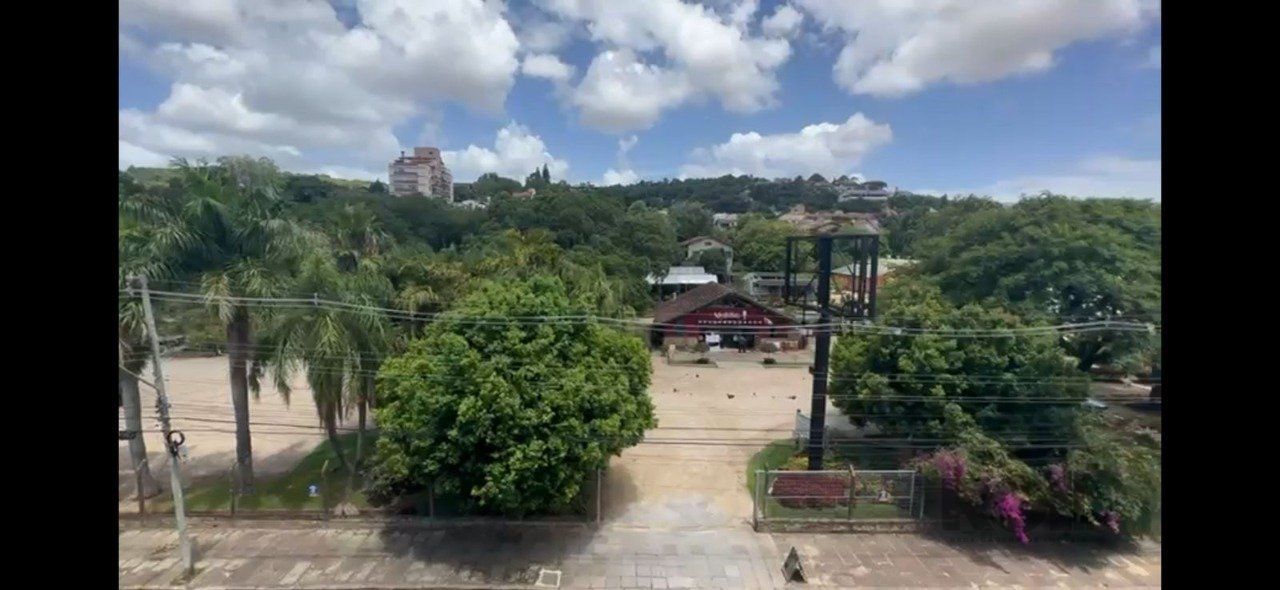 Apartamento à venda com 3 quartos, 218m² - Foto 4