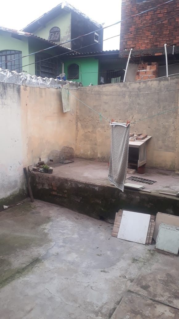 Casa à venda com 2 quartos, 80m² - Foto 25