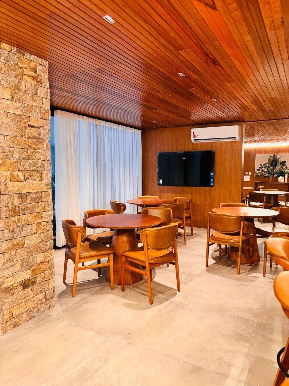 Apartamento à venda com 2 quartos, 86m² - Foto 11
