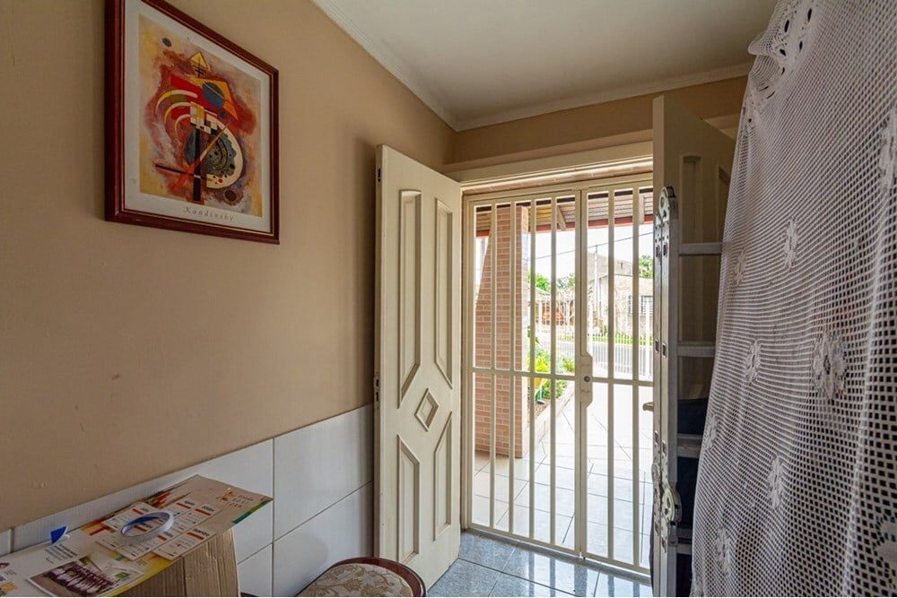 Casa à venda com 4 quartos, 172m² - Foto 7