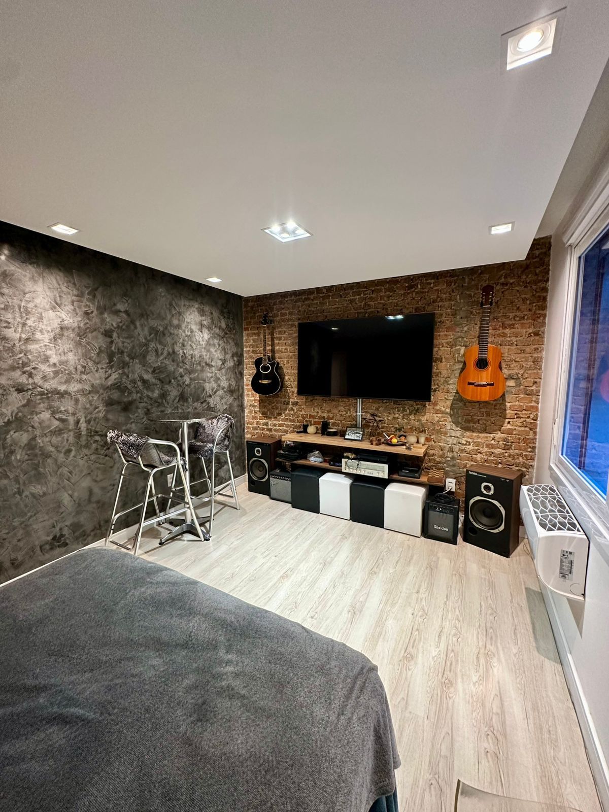 Loft/JK reformado, no Bairro Petrópolis em Porto Alegre