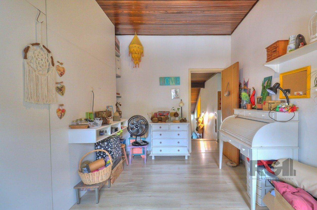 Casa à venda com 5 quartos, 232m² - Foto 15