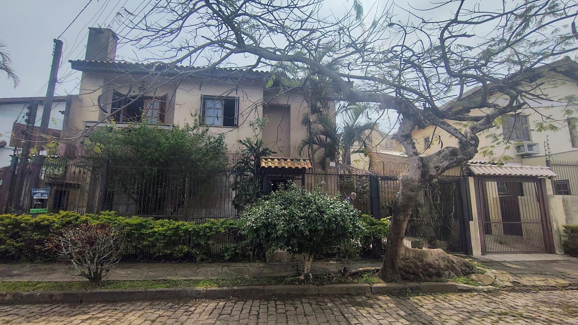 Casa, 3 quartos, 200 m² - Foto 1