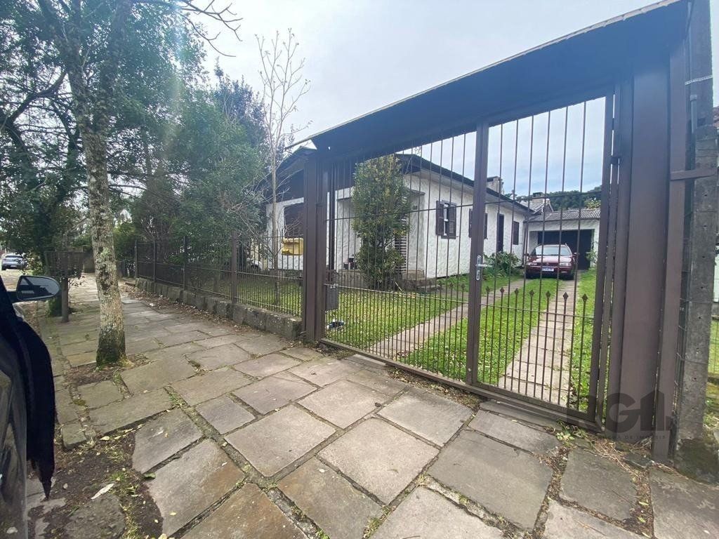 Casa à venda com 2 quartos, 504m² - Foto 1