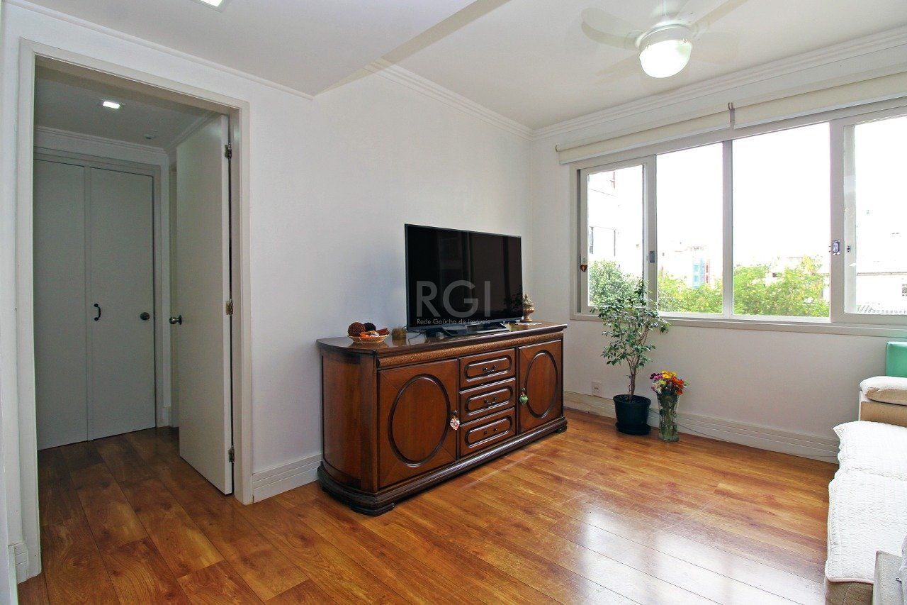 Apartamento à venda com 2 quartos, 77m² - Foto 6