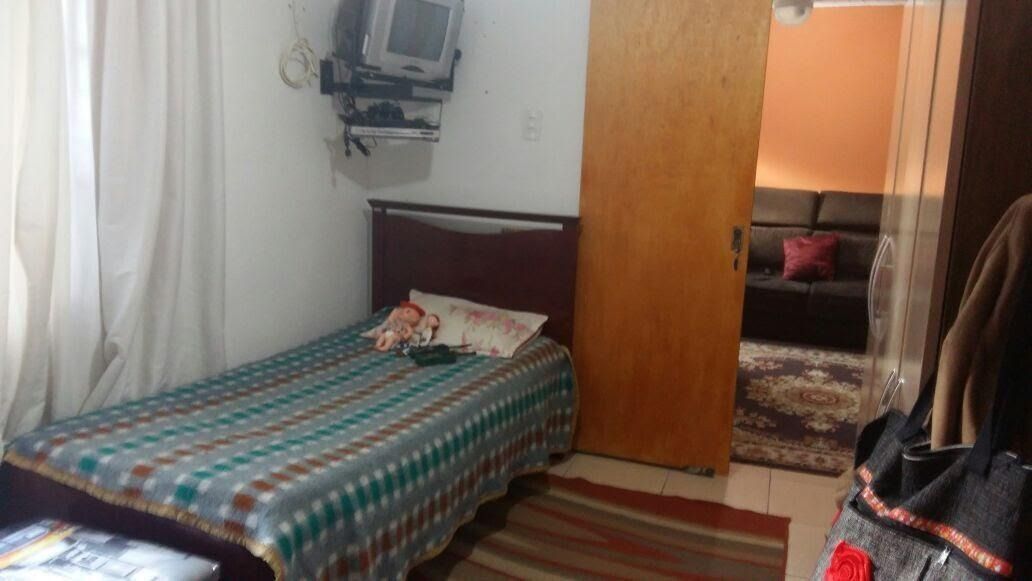 Casa à venda com 2 quartos, 80m² - Foto 13