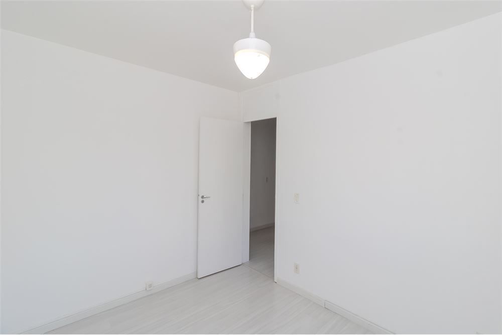 Apartamento à venda com 3 quartos, 70m² - Foto 25