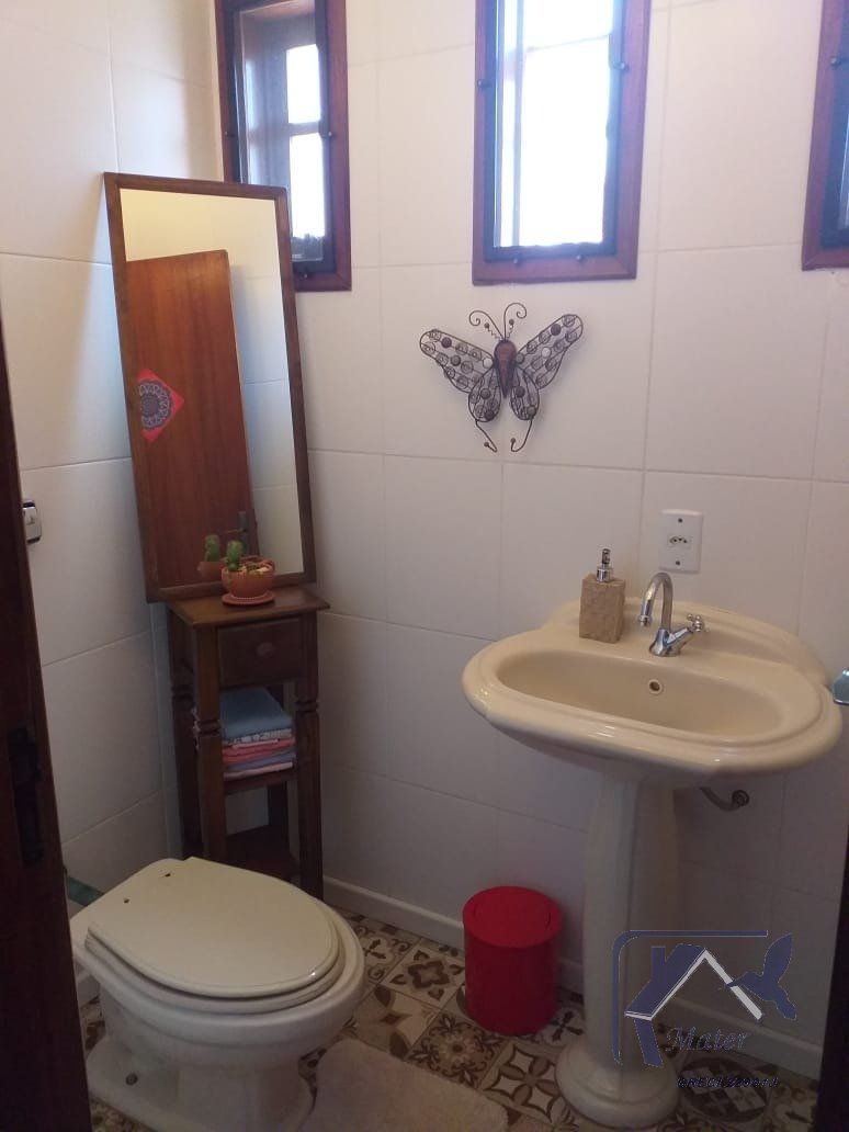 Casa à venda com 4 quartos, 273m² - Foto 22