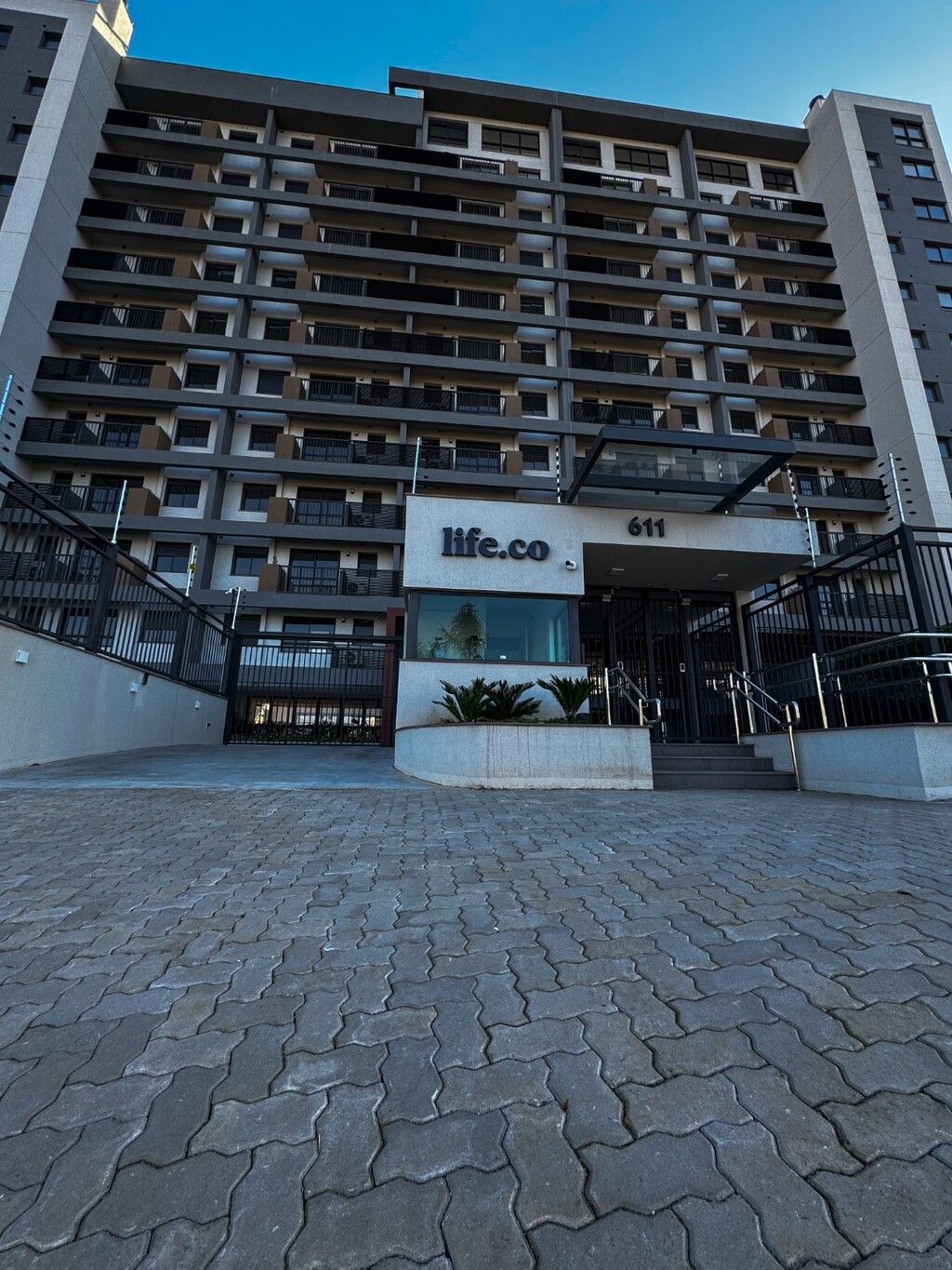Apartamento à venda com 1 quarto, 36m² - Foto 2
