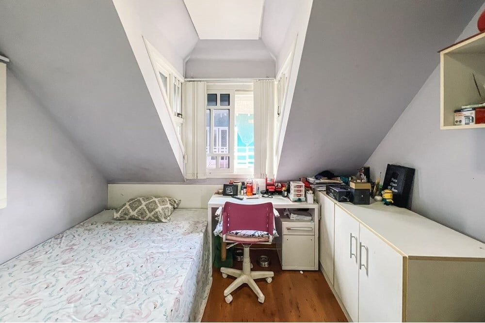 Casa à venda com 4 quartos, 300m² - Foto 7