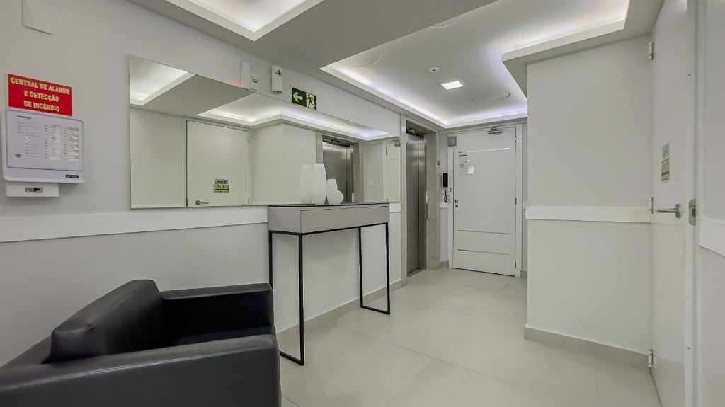 Apartamento à venda com 2 quartos, 65m² - Foto 12