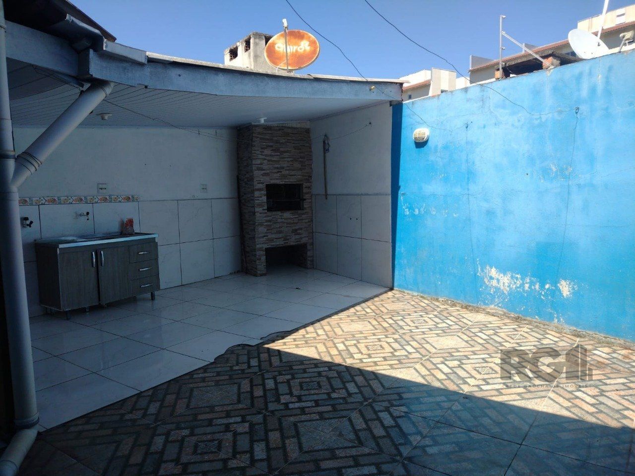 Casa à venda com 2 quartos, 50m² - Foto 3