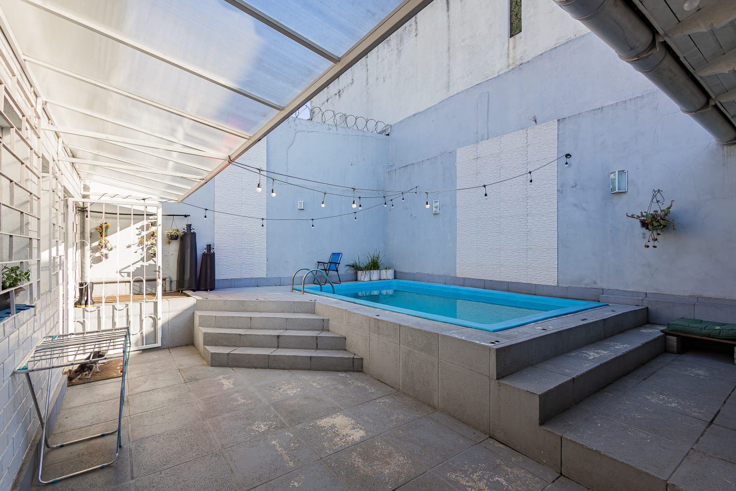 🏡 Casa Térrea com 3 quartos, Suíte com Banheira e Área de Lazer Completa