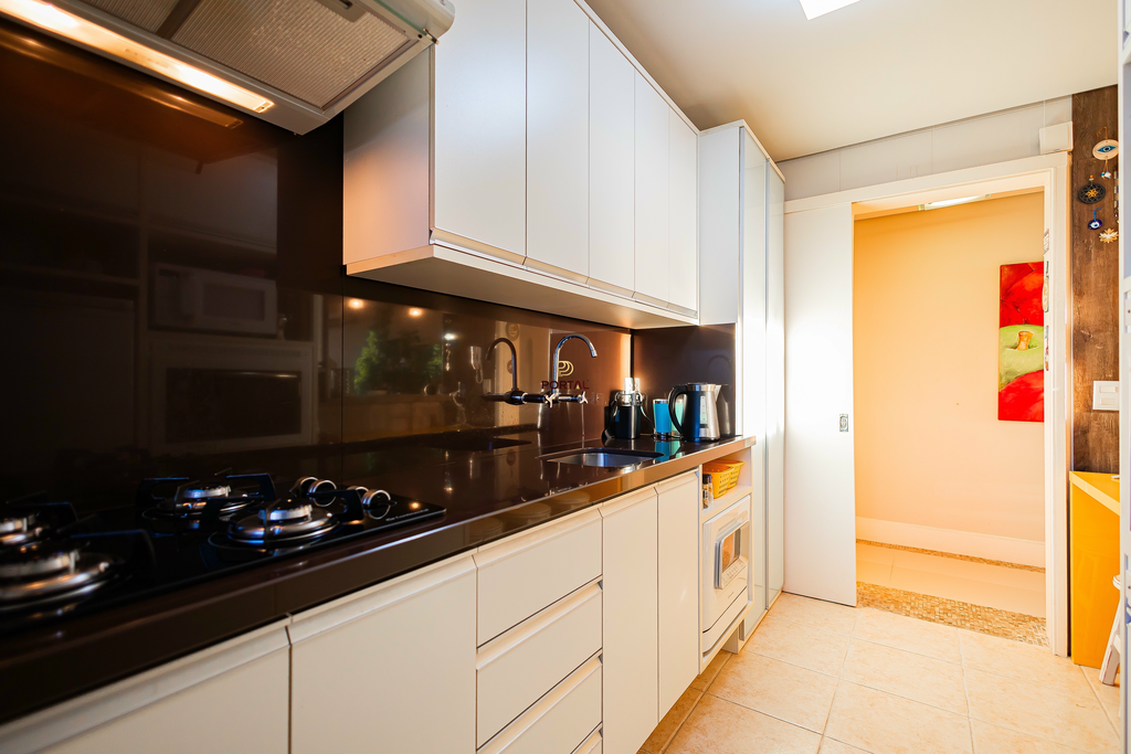 Apartamento à venda com 3 quartos, 96m² - Foto 28
