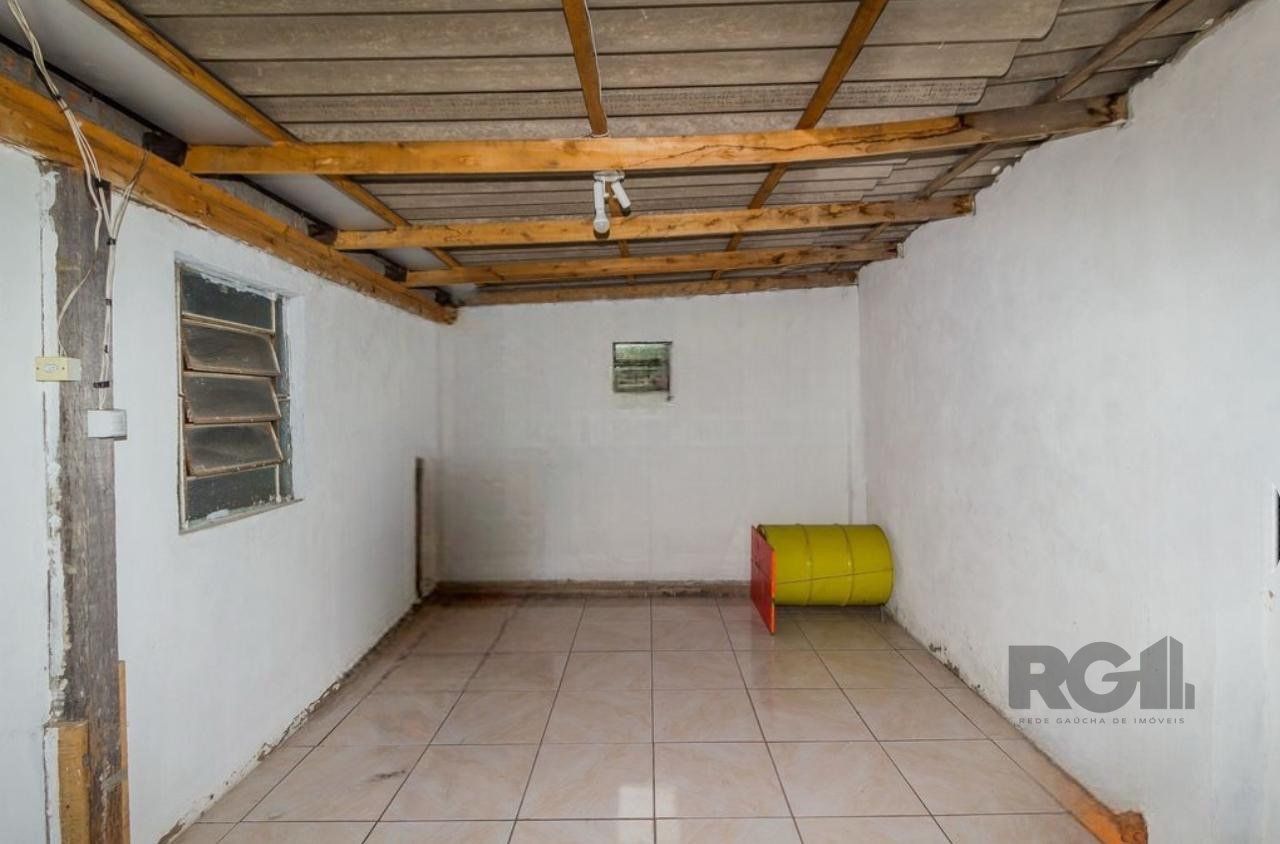 Casa à venda com 3 quartos, 300m² - Foto 23