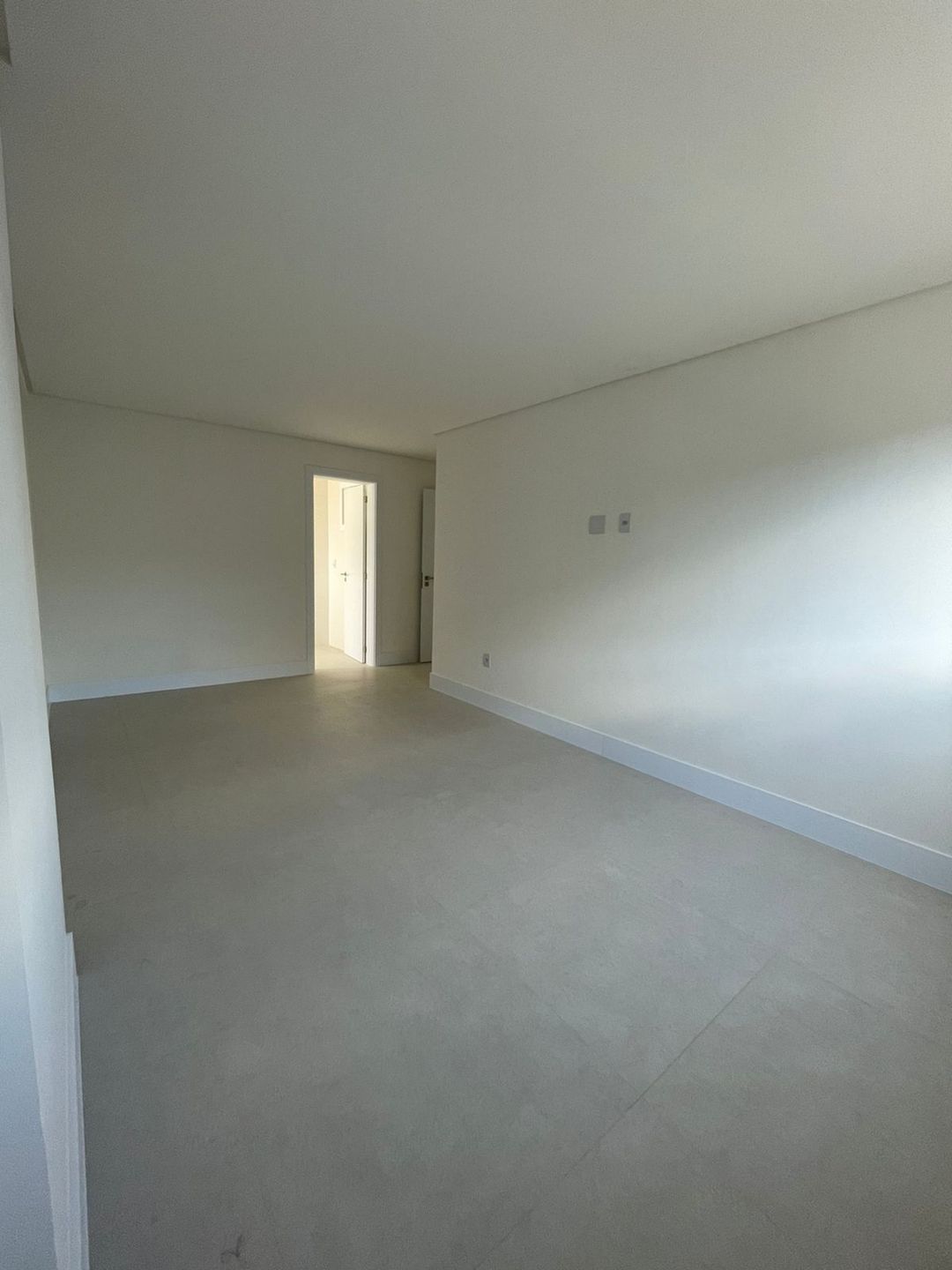 Apartamento, 3 quartos, 130 m² - Foto 2
